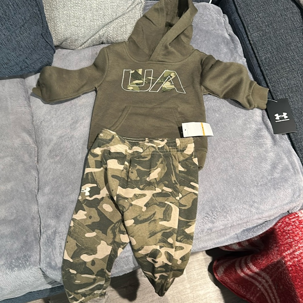 12m under armour outfit
